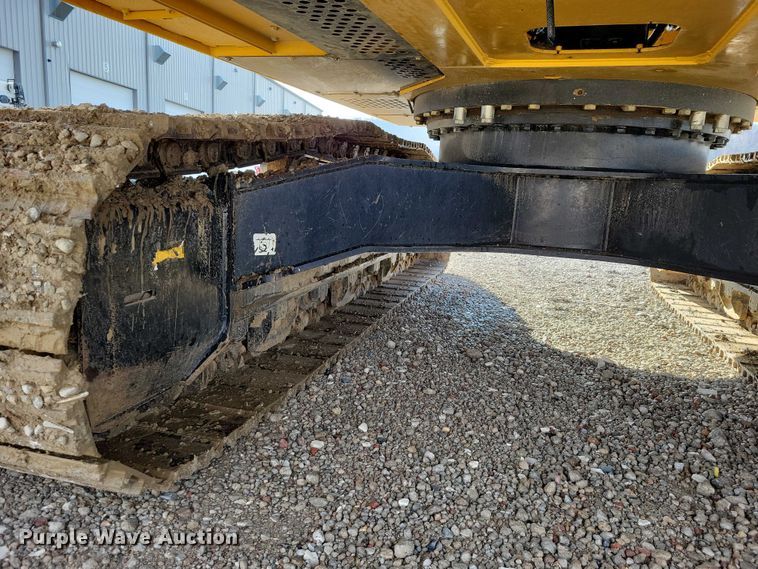 image for item DR3989 2017 John Deere 350G LC excavator