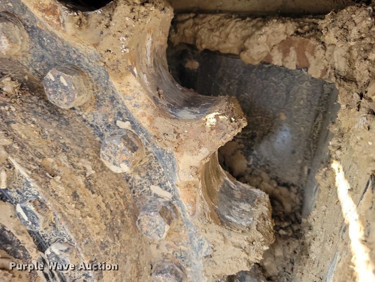 image for item DR3989 2017 John Deere 350G LC excavator