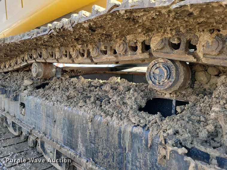 image for item DR3989 2017 John Deere 350G LC excavator