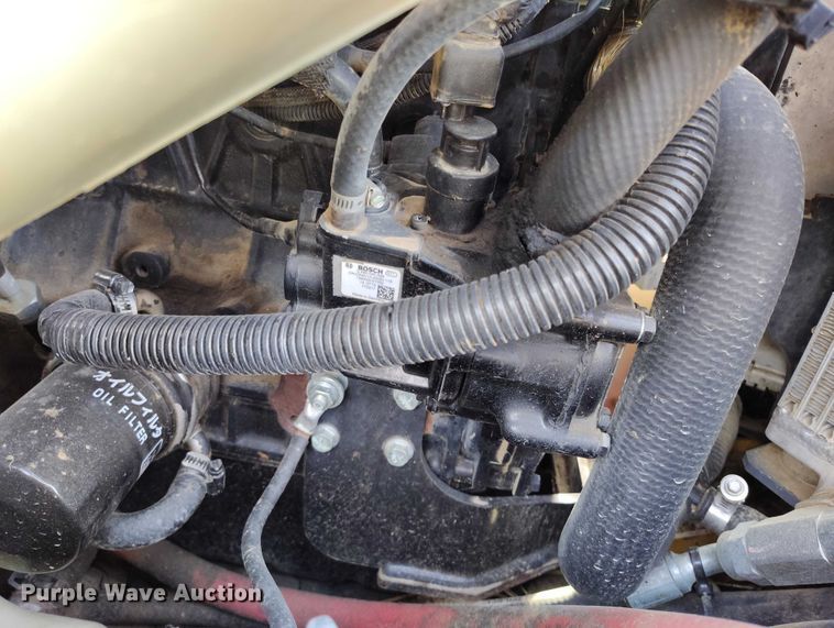 image for item DT0776 2017 John Deere 323E tracked skid steer loader