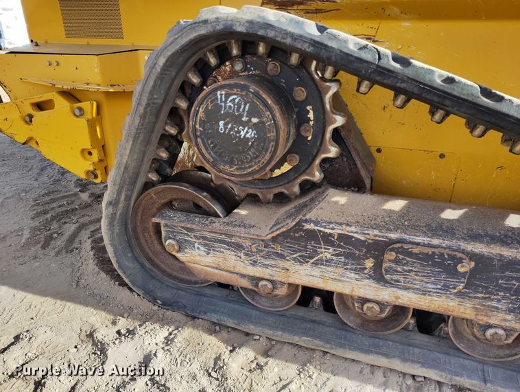 image for item DT0776 2017 John Deere 323E tracked skid steer loader