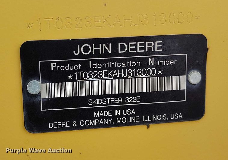 image for item DT0776 2017 John Deere 323E tracked skid steer loader