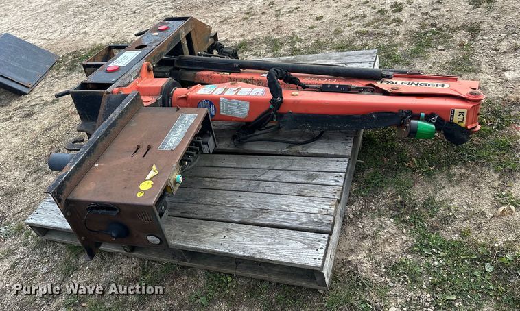 image for item DT6414 Palfinger PC3800 knuckle boom crane