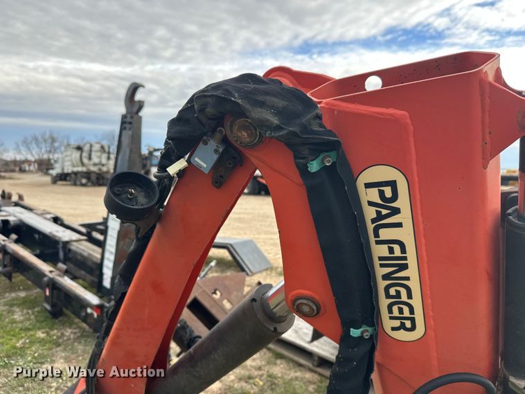 image for item DT6415 Palfinger PC3800 knuckle boom crane