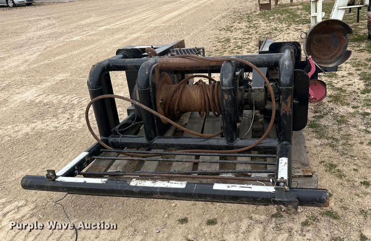 image for item DT6417 Winch