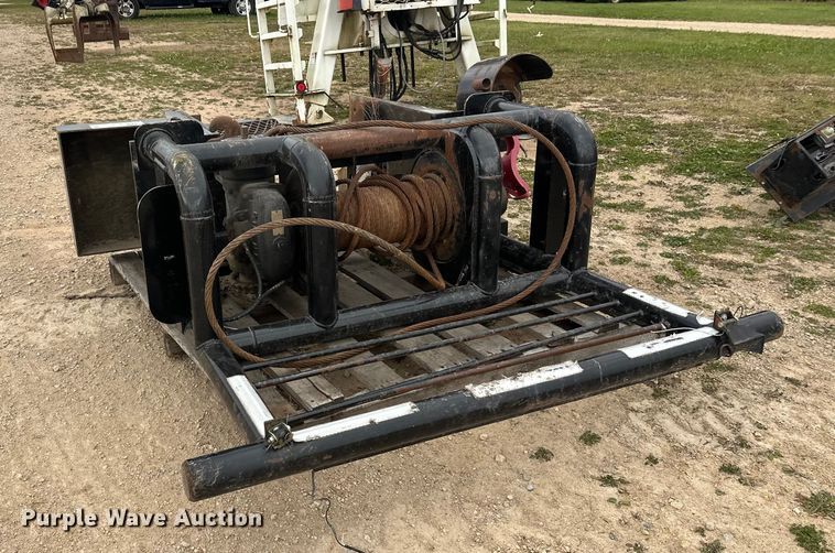 image for item DT6417 Winch