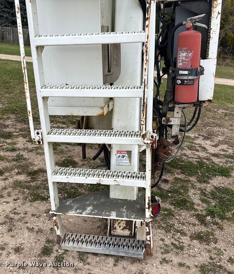 image for item DT6418 Builtrite 80BOC truck mounted grapple 