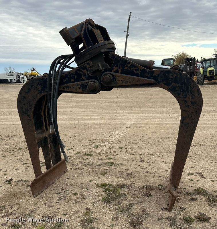 image for item DT6419 Builtrite 18202175 grapple bucket