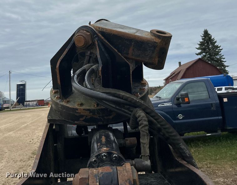 image for item DT6419 Builtrite 18202175 grapple bucket