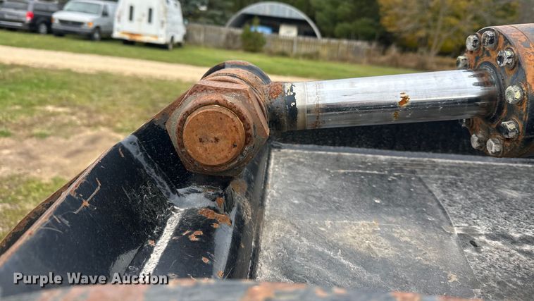 image for item DT6419 Builtrite 18202175 grapple bucket