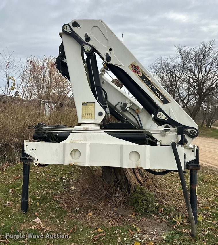 image for item DT6420 2011 IMT 17-117DL K2 knuckle boom crane