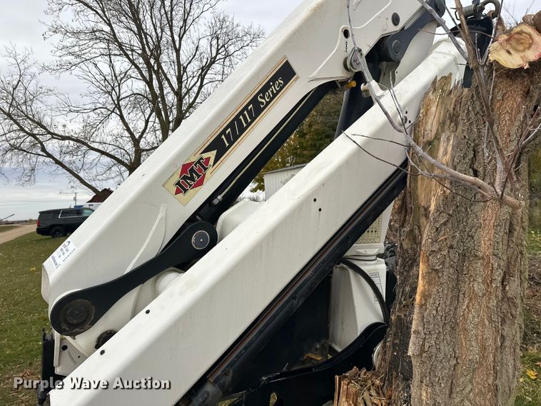 image for item DT6420 2011 IMT 17-117DL K2 knuckle boom crane