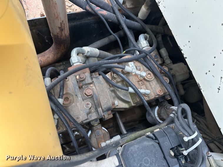 image for item DT6422 Soft Track Supply ST 5 T XL track carrier