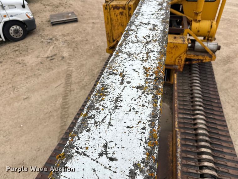 image for item DT6423 Terra Flex TF110 track carrier with bucket lift