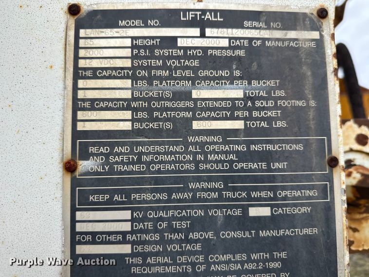 image for item DT6423 Terra Flex TF110 track carrier with bucket lift