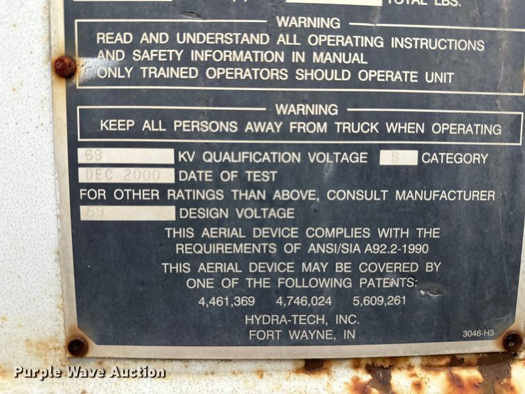 image for item DT6423 Terra Flex TF110 track carrier with bucket lift