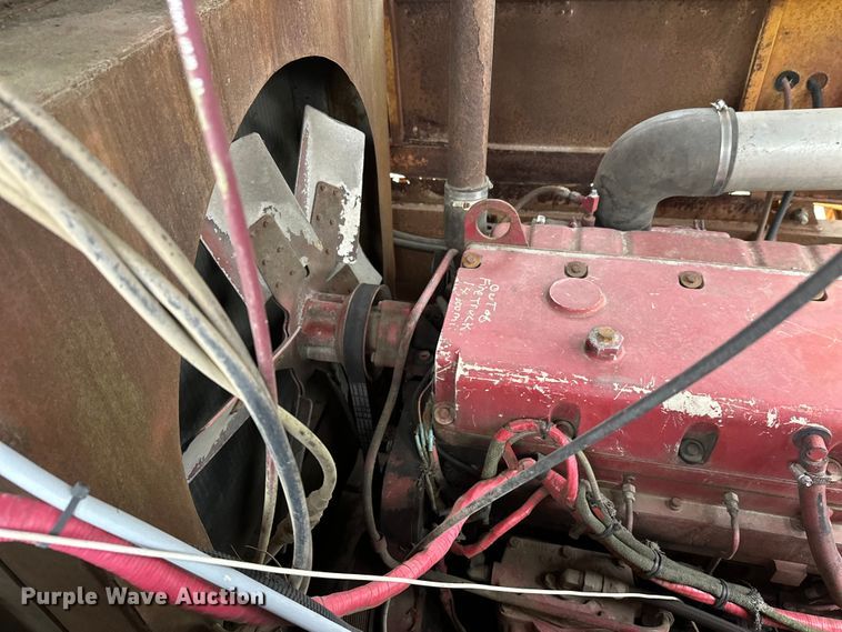 image for item DT6423 Terra Flex TF110 track carrier with bucket lift