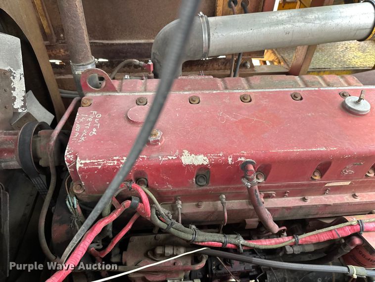 image for item DT6423 Terra Flex TF110 track carrier with bucket lift