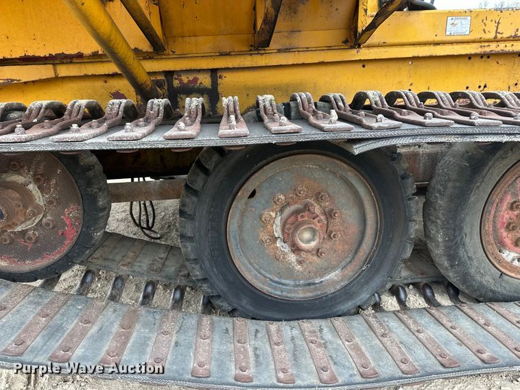 image for item DT6423 Terra Flex TF110 track carrier with bucket lift