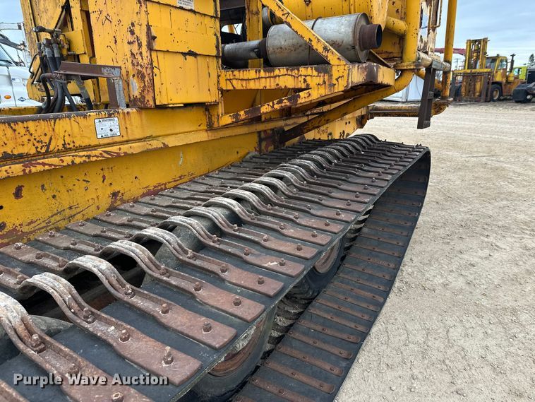 image for item DT6423 Terra Flex TF110 track carrier with bucket lift