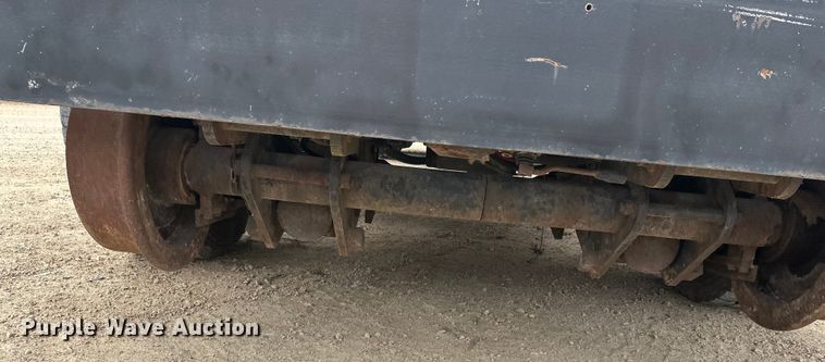 image for item DT6427 2001 International 2674 vacuum truck