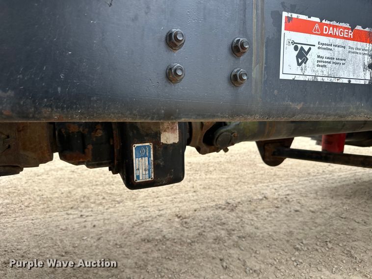 image for item DT6427 2001 International 2674 vacuum truck