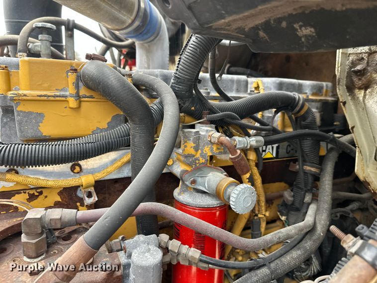 image for item DT6427 2001 International 2674 vacuum truck