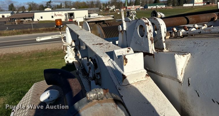 image for item DT6428 1990 Mannesmann Demag Baumaschinen AC335 crane