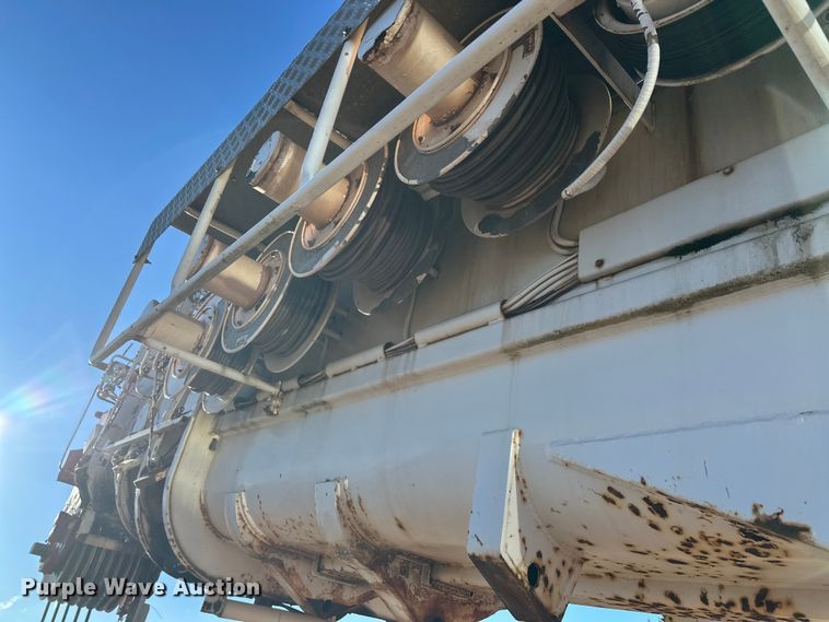 image for item DT6428 1990 Mannesmann Demag Baumaschinen AC335 crane