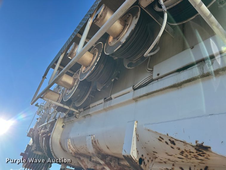 image for item DT6428 1990 Mannesmann Demag Baumaschinen AC335 crane