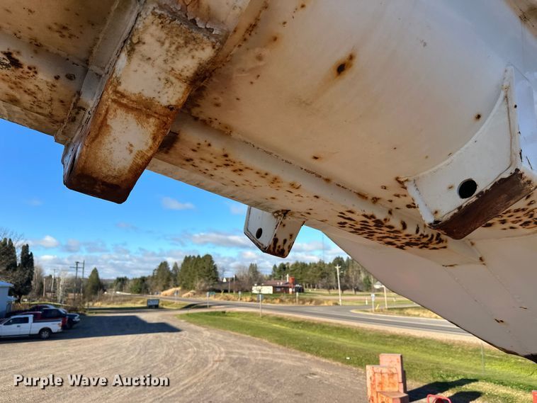 image for item DT6428 1990 Mannesmann Demag Baumaschinen AC335 crane