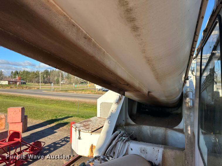 image for item DT6428 1990 Mannesmann Demag Baumaschinen AC335 crane