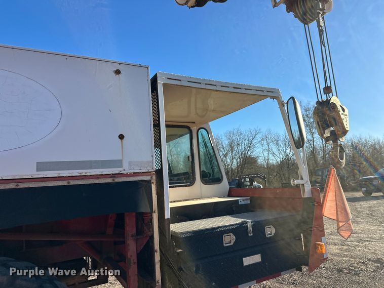 image for item DT6428 1990 Mannesmann Demag Baumaschinen AC335 crane