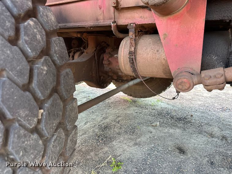 image for item DT6428 1990 Mannesmann Demag Baumaschinen AC335 crane