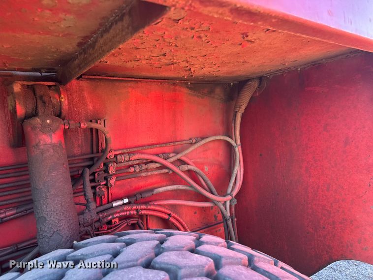 image for item DT6428 1990 Mannesmann Demag Baumaschinen AC335 crane