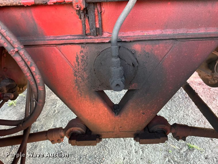 image for item DT6428 1990 Mannesmann Demag Baumaschinen AC335 crane