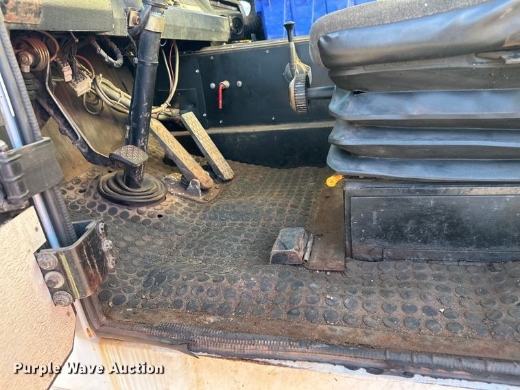 image for item DT6428 1990 Mannesmann Demag Baumaschinen AC335 crane