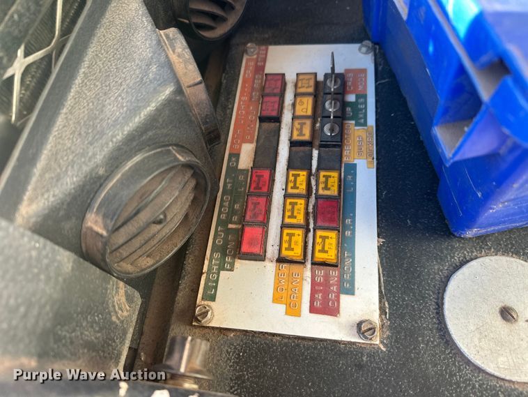 image for item DT6428 1990 Mannesmann Demag Baumaschinen AC335 crane