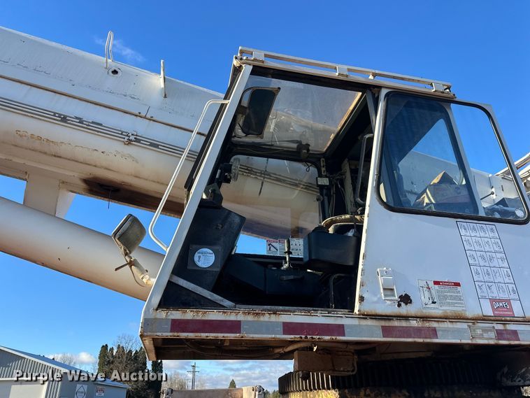 image for item DT6428 1990 Mannesmann Demag Baumaschinen AC335 crane