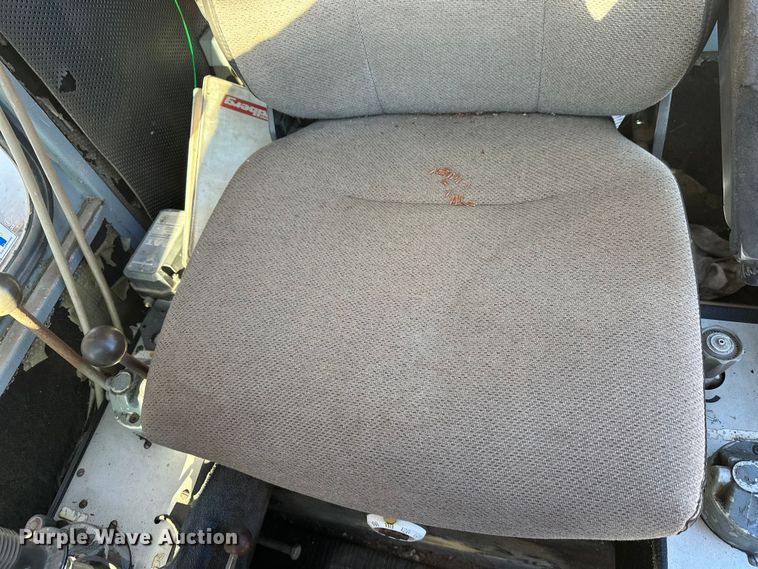 image for item DT6428 1990 Mannesmann Demag Baumaschinen AC335 crane