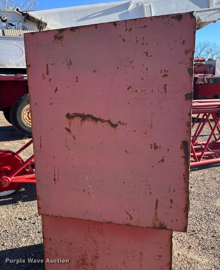 image for item DT6428 1990 Mannesmann Demag Baumaschinen AC335 crane