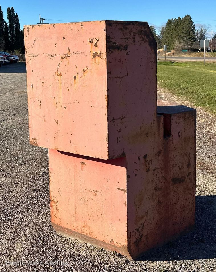 image for item DT6428 1990 Mannesmann Demag Baumaschinen AC335 crane