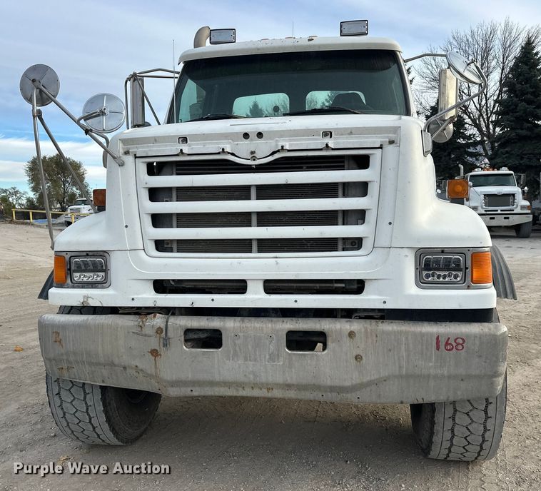 image for item DT6432 1999 Sterling L-Line truck cab and chassis