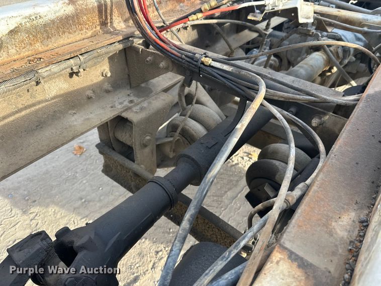 image for item DT6433 1999 Sterling L-Line truck cab and chassis