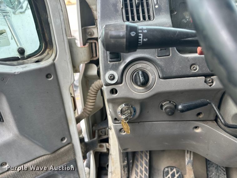 image for item DT6433 1999 Sterling L-Line truck cab and chassis