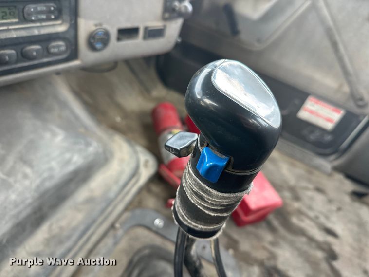 image for item DT6433 1999 Sterling L-Line truck cab and chassis