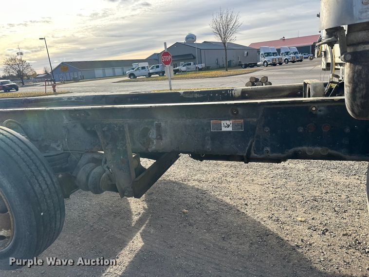 image for item DT6434 2003 Sterling L-Line truck cab and chassis