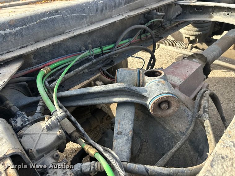 image for item DT6434 2003 Sterling L-Line truck cab and chassis