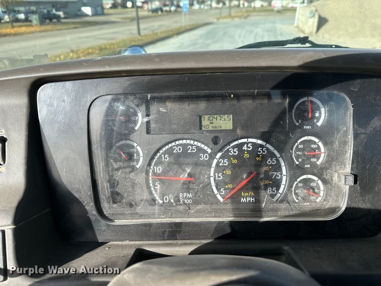 image for item DT6434 2003 Sterling L-Line truck cab and chassis