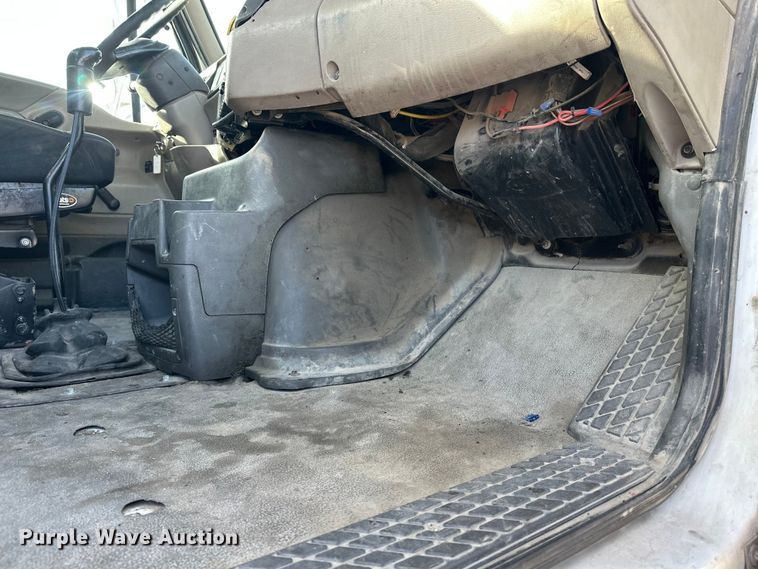 image for item DT6434 2003 Sterling L-Line truck cab and chassis